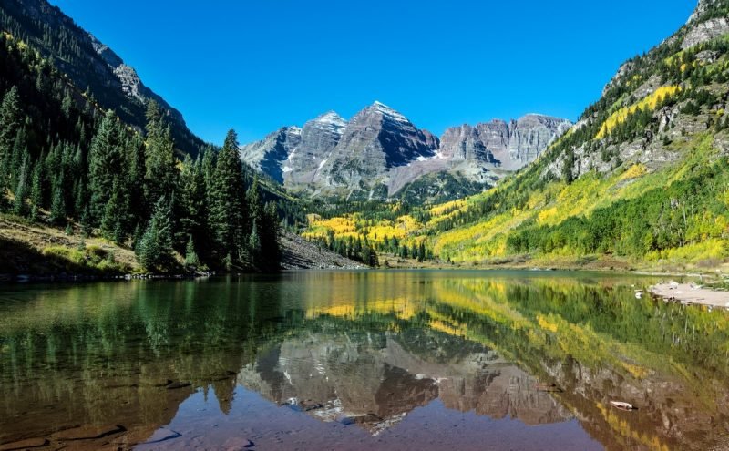 Autumnal view of Rocky Mountain